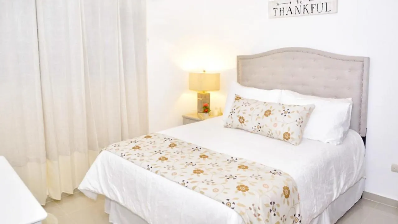 Dolce Villas At Harmony 2 Santiago De Los Caballeros 0*,
